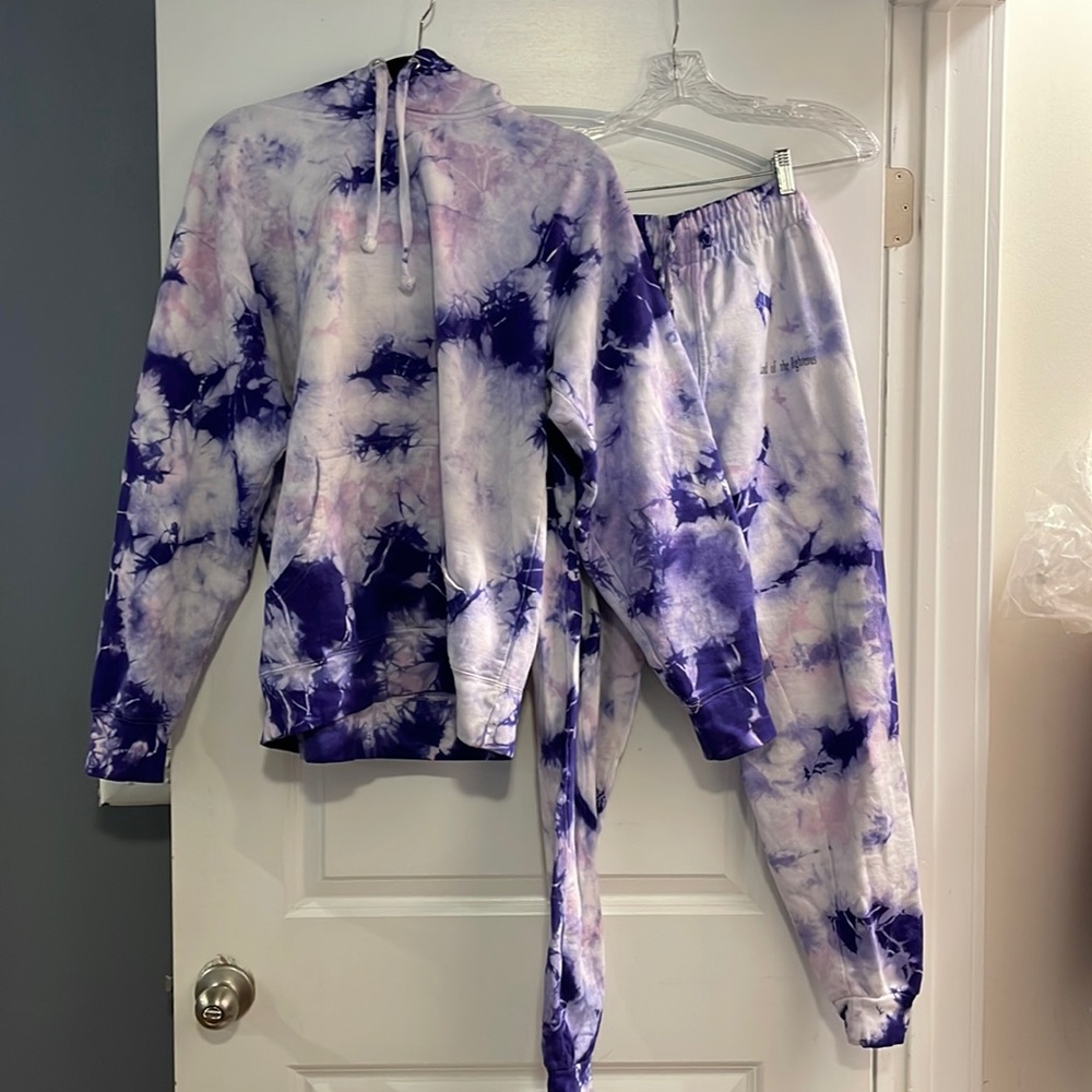 Land of righteous size large purple tie-dye jogging hoodie pants set nwot